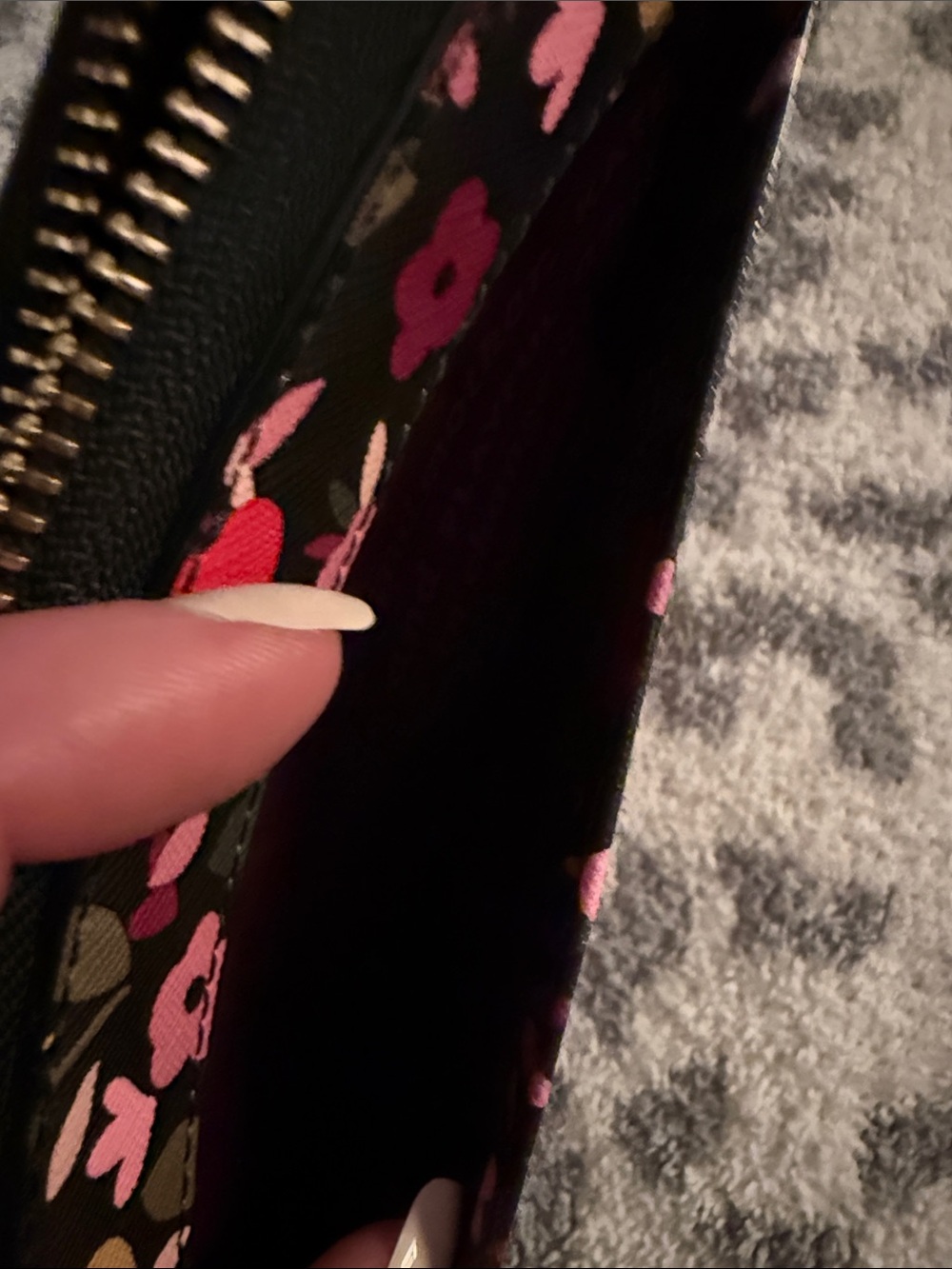 Kate Spade Black Floral Daycation Cameron Street Boho Wallet - Picture 7 of 7